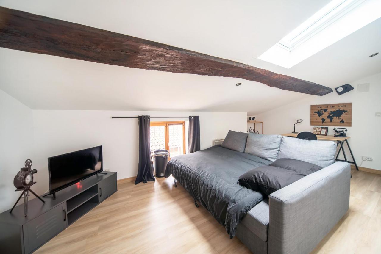 Appartement Cosy Et Moderne En Plein Coeur Du Centre Ville Mâcon Esterno foto